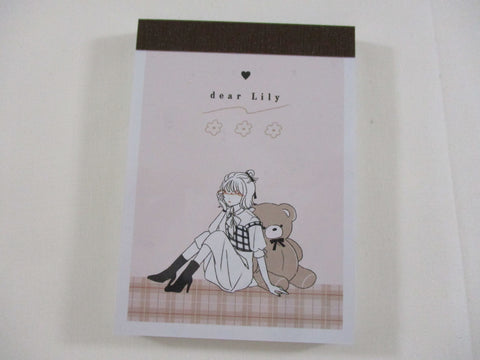 Cute Kawaii Kamio Girl Bear Dear Lily Mini Notepad / Memo Pad - Stationery Designer Paper Collection