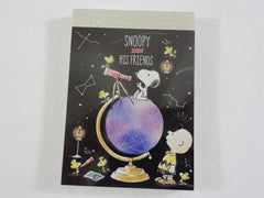 Cute Kawaii Snoopy Stars Mini Notepad / Memo Pad - Stationery Design Writing Collection