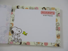 Cute Kawaii Peanuts Snoopy Mini Notepad / Memo Pad Kamio - R Friends Wallpaper - Stationery Designer Paper Collection