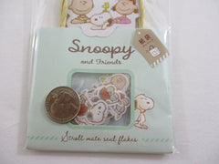 Cute Kawaii Peanuts Snoopy Flake Sticker Sack 2020 - Collectible